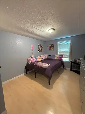 2000 W W Humble Street Baytown TX 77520