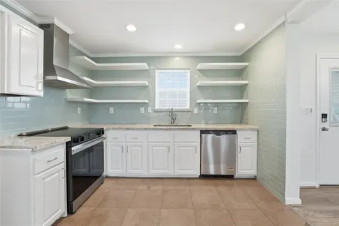 1972 Avenue D Crystal Beach TX 77650