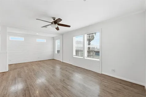 1972 Avenue D Crystal Beach TX 77650