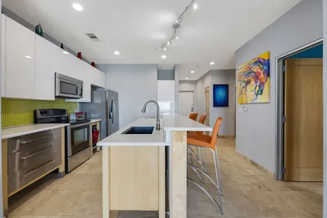 9420 Seawall Boulevard 903 Galveston TX 77554