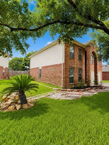 16126 Flatridge Court Houston TX 77083