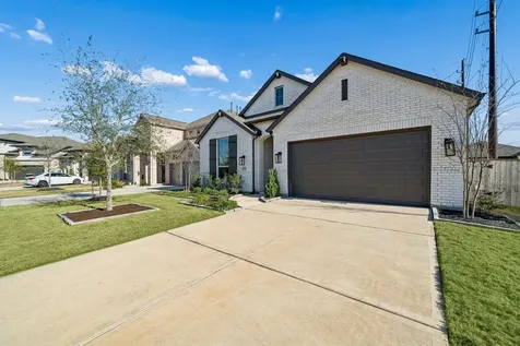 30207 Gold Finch Place Fulshear TX 77441