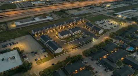 81 Northpoint Drive Building 5c Houston TX 77060
