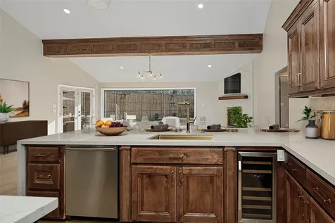 46 N Autumnwood Way The Woodlands TX 77380