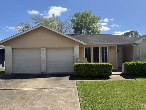 4327 Townes Forest Road Friendswood TX 77546