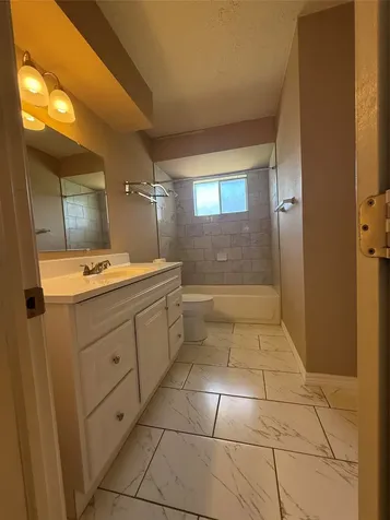 4327 Townes Forest Road Friendswood TX 77546