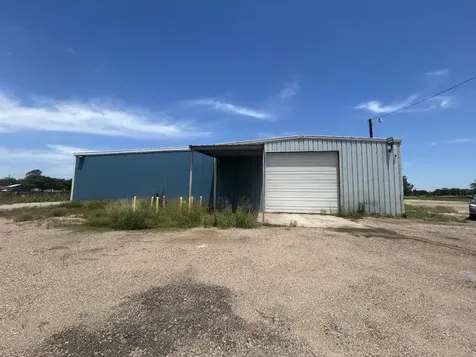 304 E York Tract 3 Street Ganado TX 77962