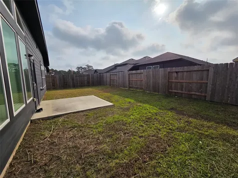 843 White Pine Haven Lane Crosby TX 77532