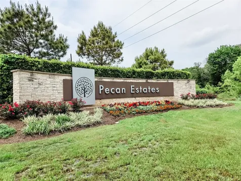 843 White Pine Haven Lane Crosby TX 77532