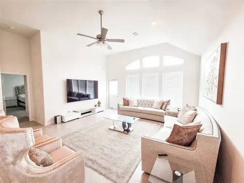 843 White Pine Haven Lane Crosby TX 77532