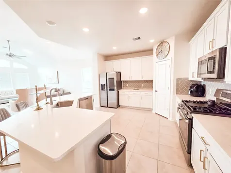 843 White Pine Haven Lane Crosby TX 77532