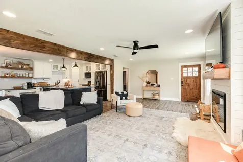 5206 6th Street Danbury TX 77534