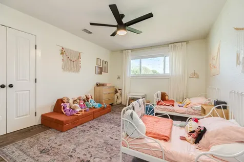 5206 6th Street Danbury TX 77534
