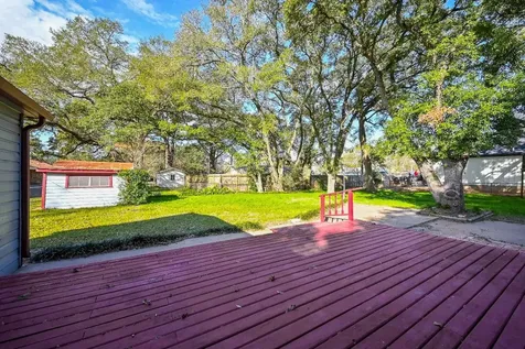 1707 Key Street Waller TX 77484