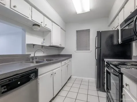 4643 Wild Indigo Street 393 Houston TX 77027