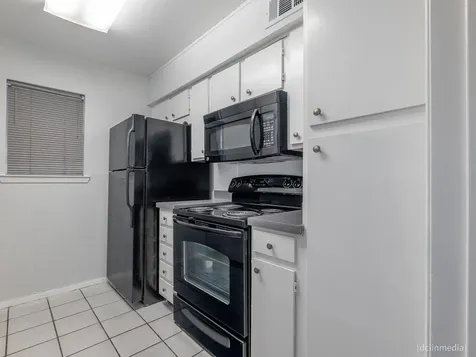 4643 Wild Indigo Street 393 Houston TX 77027