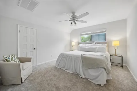 10935 Piping Rock Lane Houston TX 77042