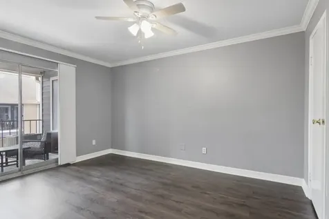 18515 Egret Bay Boulevard 906 Webster TX 77058