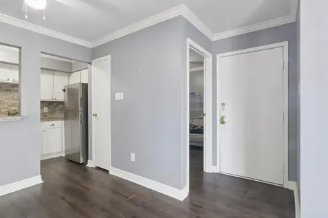 18515 Egret Bay Boulevard 906 Webster TX 77058