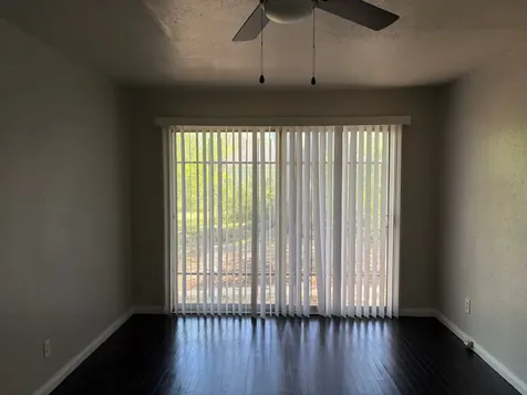 5782 Belcrest Street Houston TX 77033
