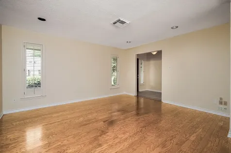 10631 Del Monte Drive Houston TX 77042