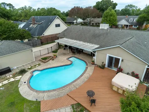 10631 Del Monte Drive Houston TX 77042