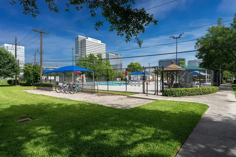 10631 Del Monte Drive Houston TX 77042