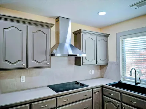 10631 Del Monte Drive Houston TX 77042