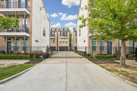 1033 Ashland Street A Houston TX 77008