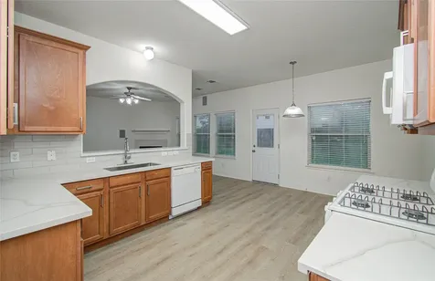4539 Prince Street Baytown TX 77521