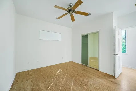 235 Malone Street Houston TX 77007