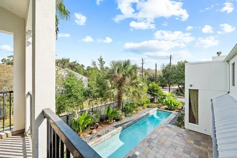 235 Malone Street Houston TX 77007