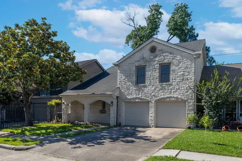 10707 Boardwalk Street Houston TX 77042