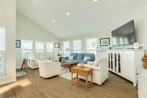 16906 Beachcomber Drive Jamaica Beach TX 77554