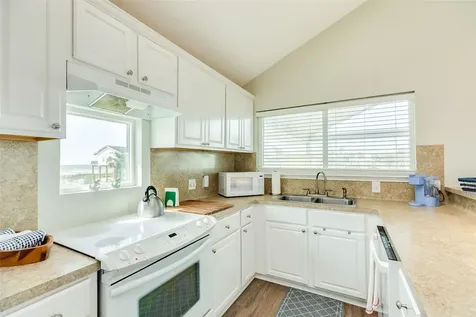 16906 Beachcomber Drive Jamaica Beach TX 77554