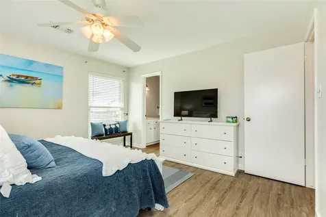 16906 Beachcomber Drive Jamaica Beach TX 77554