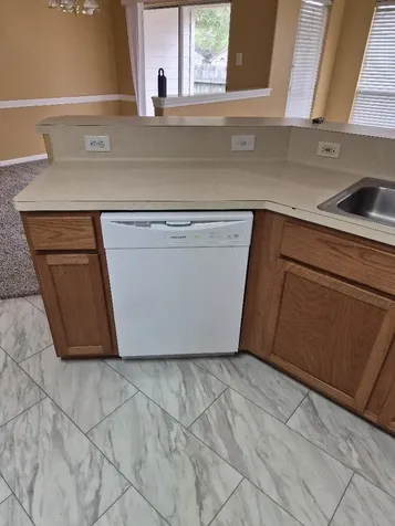 202 Canterbury Drive Conroe TX 77303