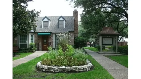 13346 Trail Hollow Drive 3346 Houston TX 77079