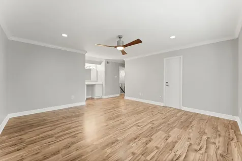 13346 Trail Hollow Drive 3346 Houston TX 77079