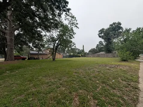 10525 Moorberry Lane Houston TX 77043