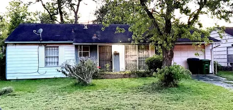 8426 Rockford Drive Houston TX 77033