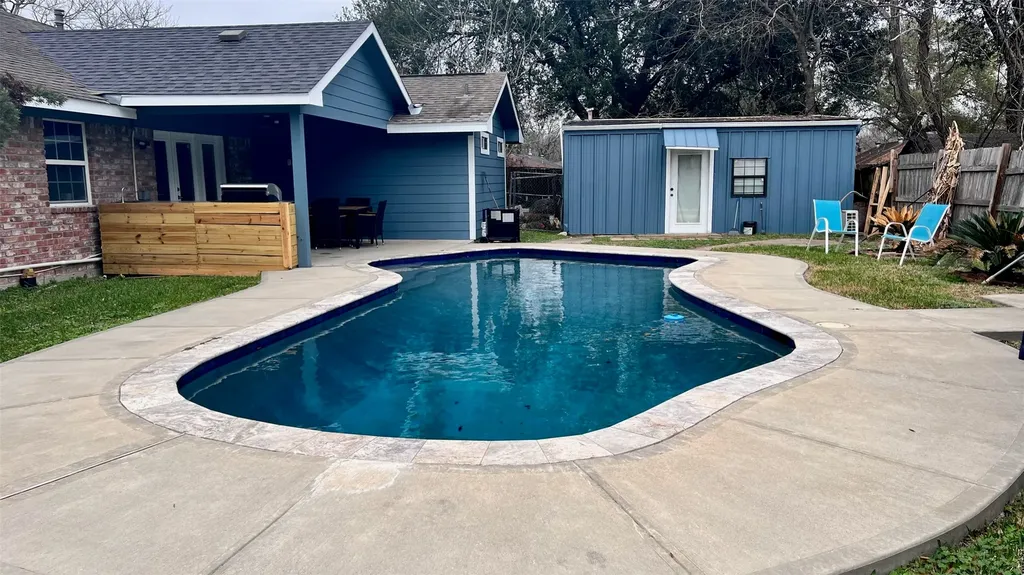 6335 Tall Willow Drive Houston TX 77088