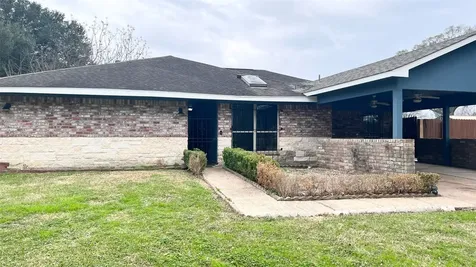 6335 Tall Willow Drive Houston TX 77088