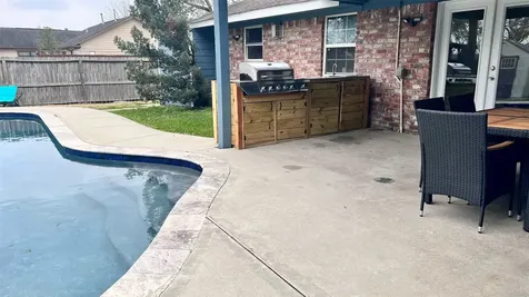 6335 Tall Willow Drive Houston TX 77088