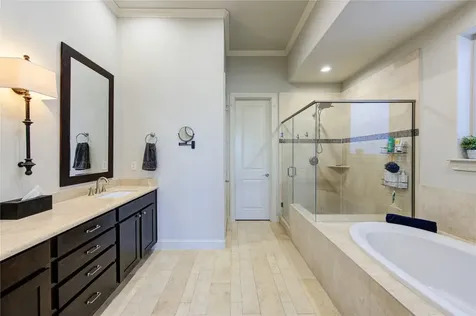 411 W 17th Street B Houston TX 77008