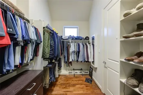 411 W 17th Street B Houston TX 77008