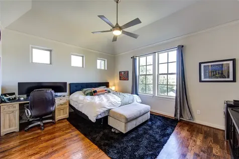 411 W 17th Street B Houston TX 77008