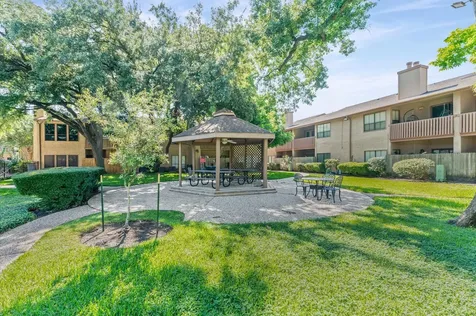 5000 Milwee Street 48 Houston TX 77092