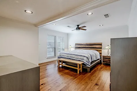 10307 Piping Rock Lane Houston TX 77042