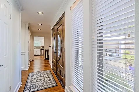 10307 Piping Rock Lane Houston TX 77042